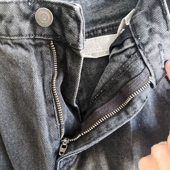 Zara Washed Black High Waisted Cropped Mom Jeans - Picture 13 of 15